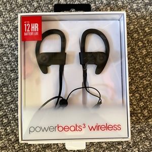 Beats by Dr. Dre Powerbeats 3 wireless headphones. New in box.
